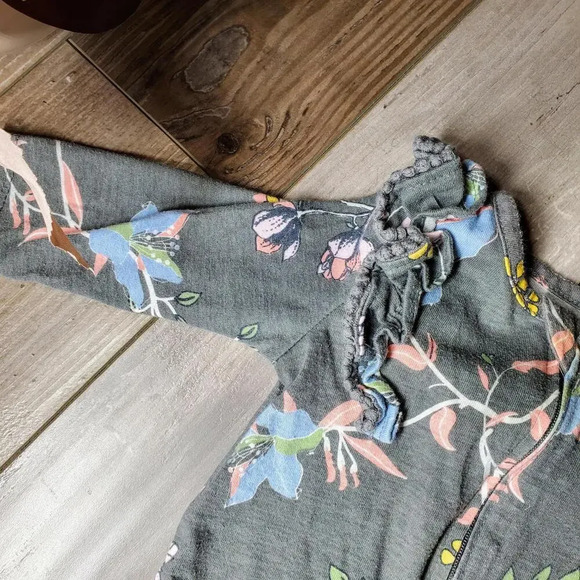 Jessica Simpson Baby Girl Floral Footed Sleeper Pajamas Size 3/6M - Picture 8 of 11